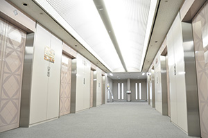 9F 基準階EVホールのサムネイル写真